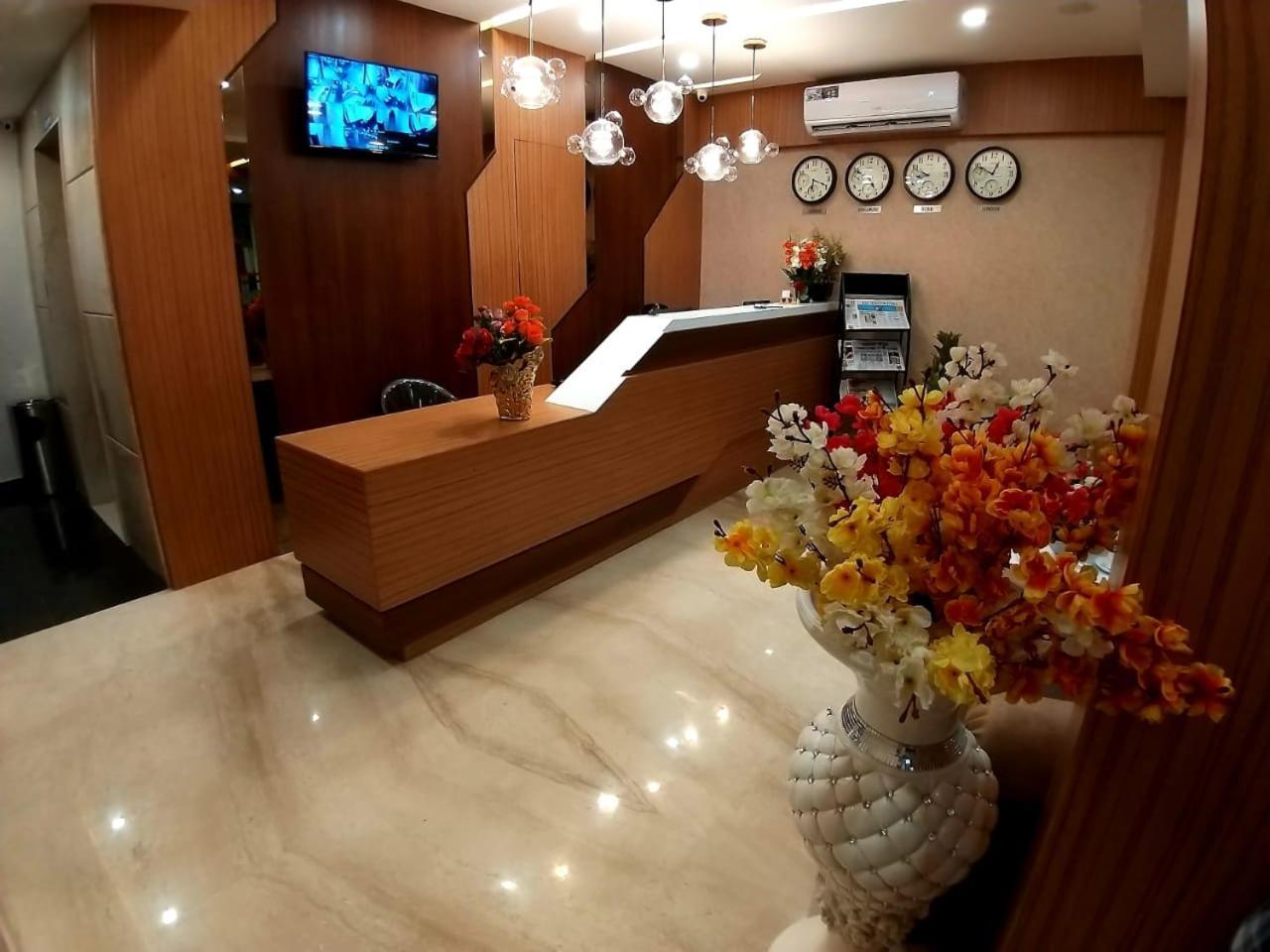 Hotel Grand Elegant Chennai Zewnętrze zdjęcie