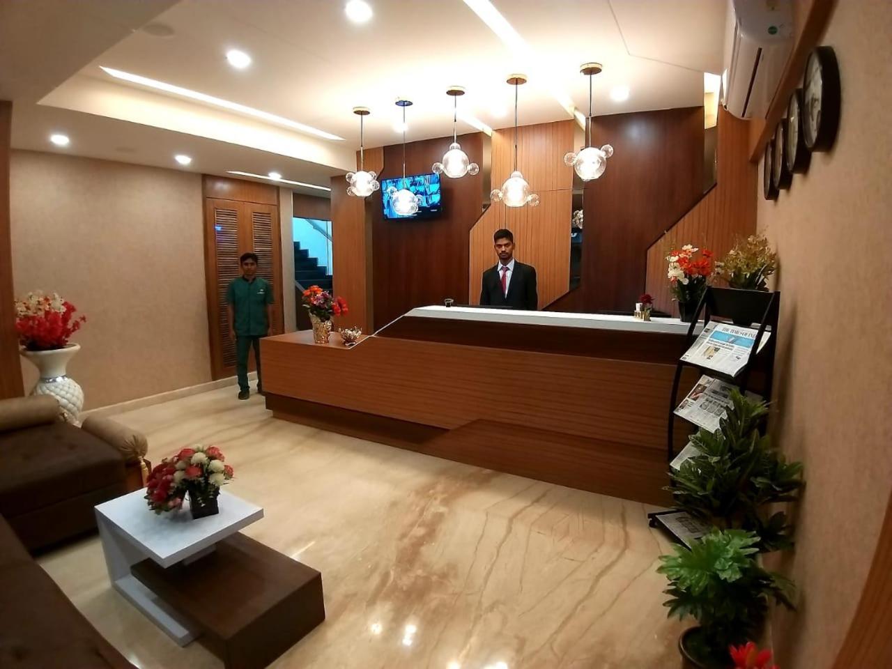Hotel Grand Elegant Chennai Zewnętrze zdjęcie